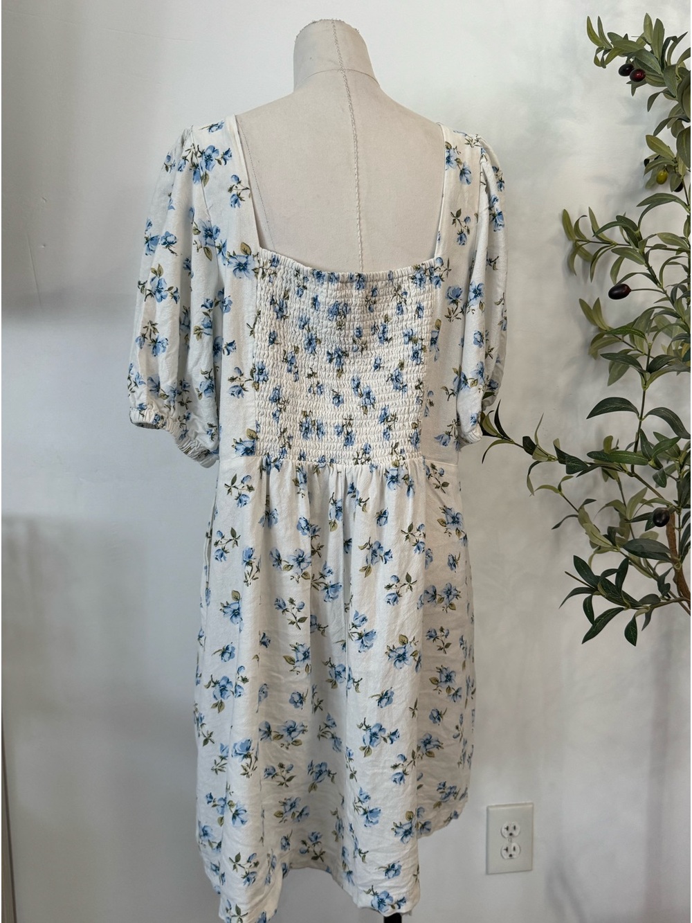 Old Navy Blue Floral Linen Blend Mini Dress XL Cottagecore Puff Sleeve Dress - Picture 4 of 6